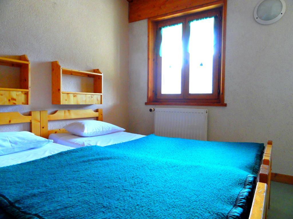 Chalet La Source Hotel Saint-Nicolas-la-Chapelle  Стая снимка
