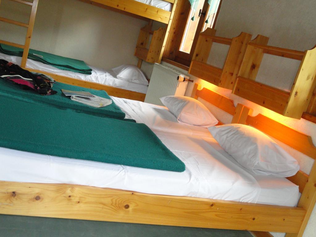 Chalet La Source Hotel Saint-Nicolas-la-Chapelle  Стая снимка