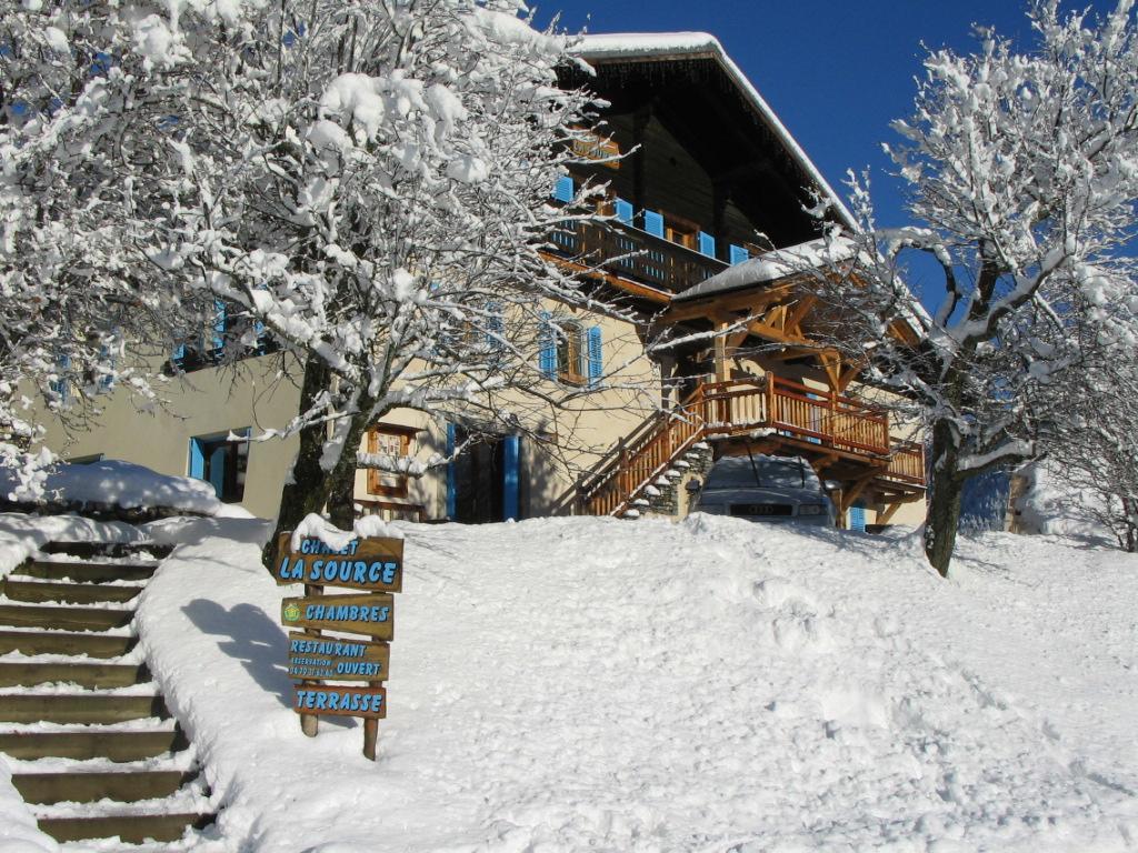 Chalet La Source Hotel Saint-Nicolas-la-Chapelle  Екстериор снимка